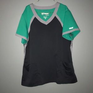 Grey’s Anatomy active scrub top